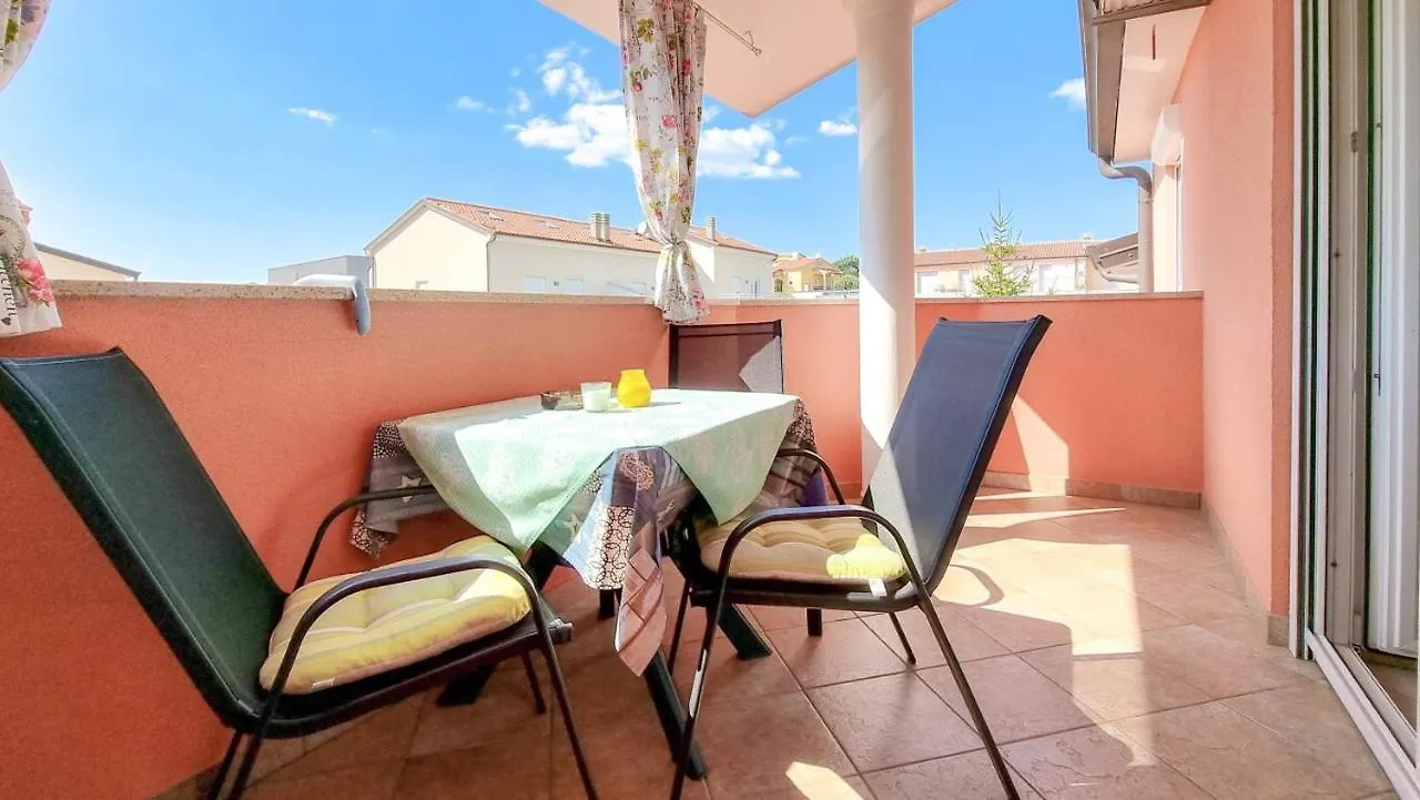 Stelia Apartment Novigrad