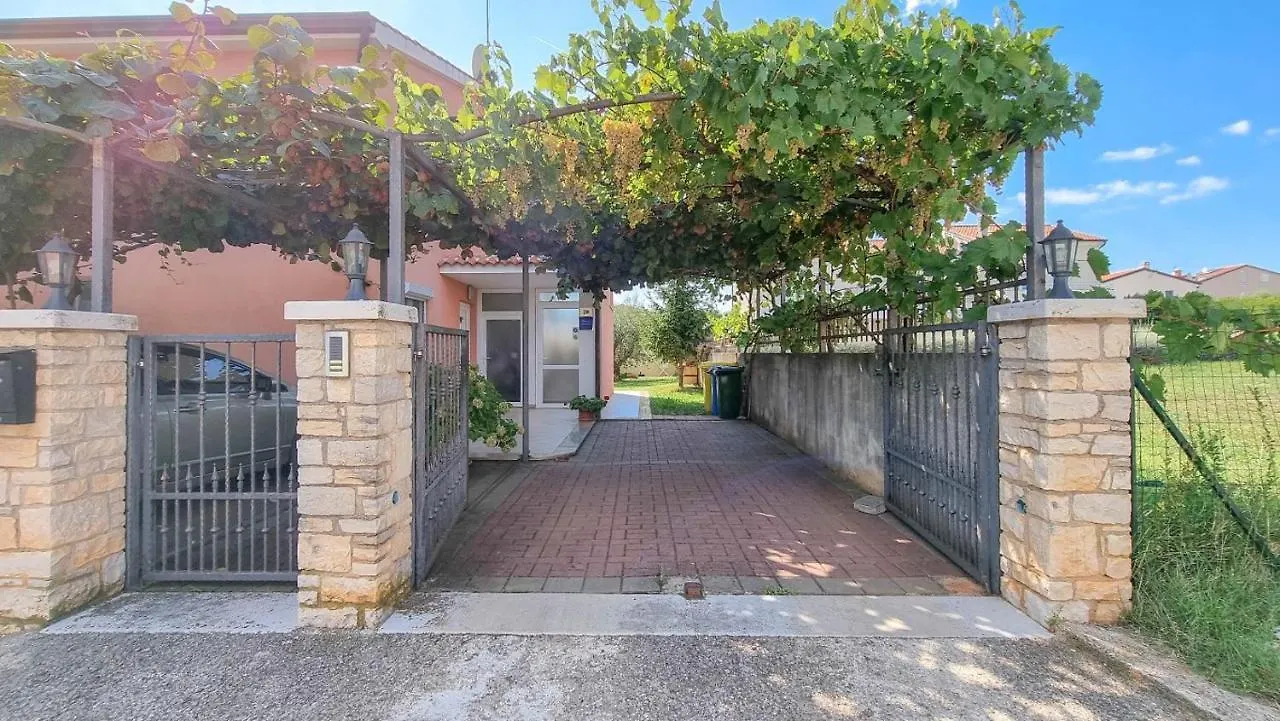 Stelia Apartment Novigrad